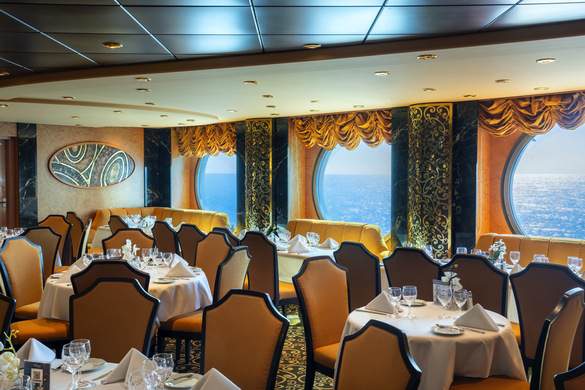 MSC Cruises MSC Fantasia Il Cerchio d'Oro Restaurant - Credit - Ivan Sarfatti - MSC Rights 4.jpg